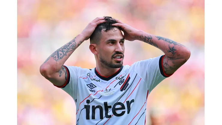 Photo by Hector Vivas/Getty Images -Rival do Vasco tenta contratar Pedro Henrique