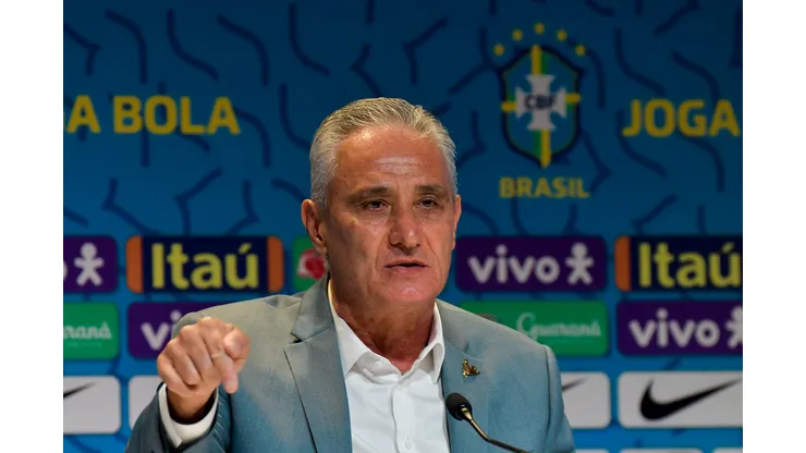 Foto: Thiago Ribeiro/AGIF - Tite manda a real sobre escalação do Brasil