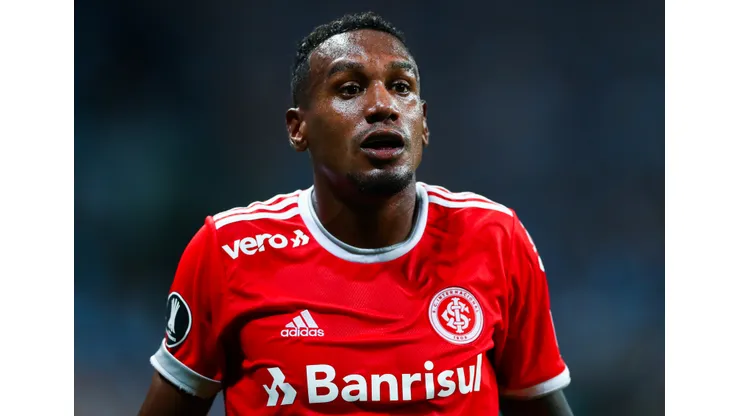 Photo by Lucas Uebel/Getty Images - Atlético está de olho em Edenilson