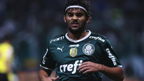 Foto: (Ettore Chiereguini/AGIF) – Gustavo Scarpa admitiu que foi difícil recusar as propostas de renovação do Palmeiras