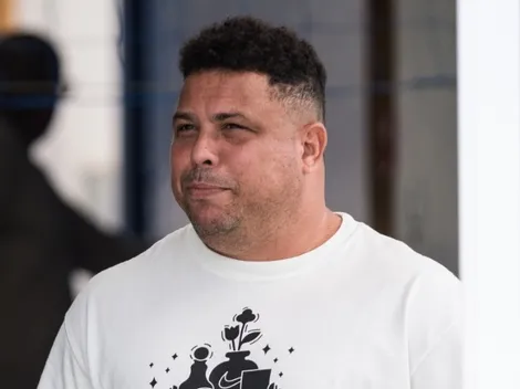 "Contato com Ronaldo"; Atacante do Internacional é 'atacado' por torcida do Cruzeiro