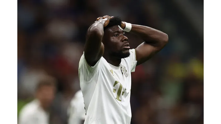 Photo by Francesco Scaccianoce/Getty Images - Davies vive drama no Canadá antes da estreia na Copa