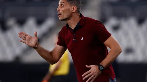 Buda Mendes/ Getty Images- Juan Pablo Vojvoda, técnico do Fortaleza