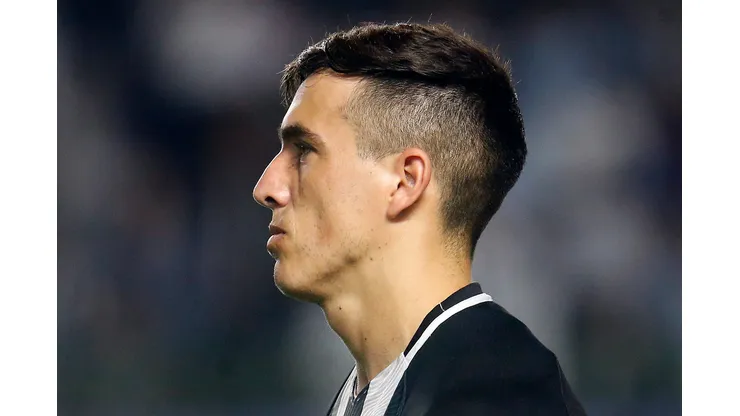 Foto: (Vítor Silva/Botafogo) - Saravia está de saída do Botafogo