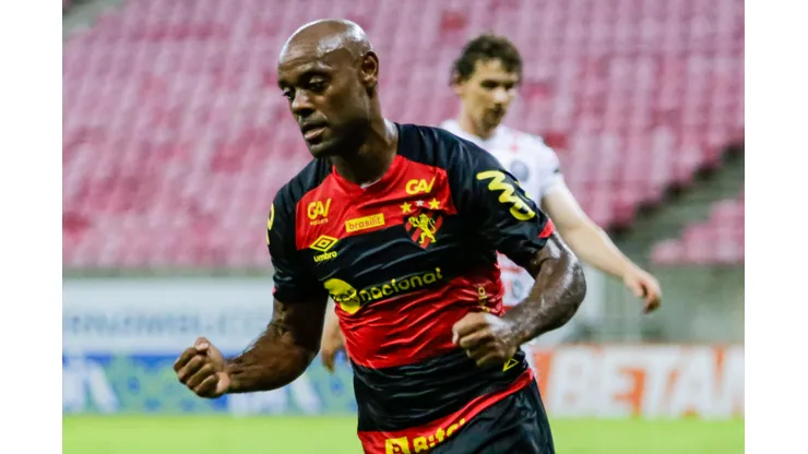 Foto: (Rafael Vieira/AGIF) - Vagner Love não é o único jogador do atual elenco que interessa ao Sport para 2023