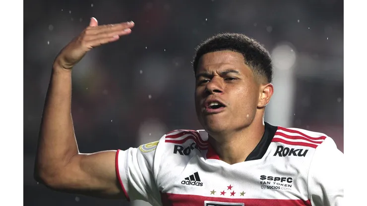 Foto: Rubens Chiri / saopaulofc.net - Sara manda a real para torcida do São Paulo