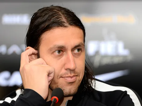 Torcida do Corinthians 'enlouquece' após rival receber elogios de Cássio