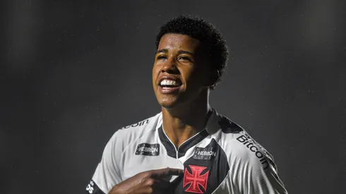 Foto: Thiago Ribeiro/AGIF - Andrey Santos retornou ao Vasco
