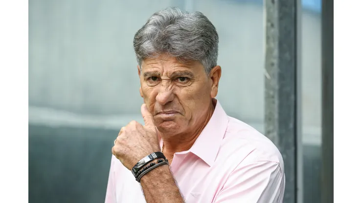 Foto: Pedro H. Tesch/AGIF - Renato deve perder uma de suas opções no ataque.