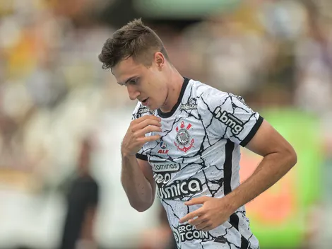 Parça de Piton 'come poeira' com VP e está fora do Timão para 2023