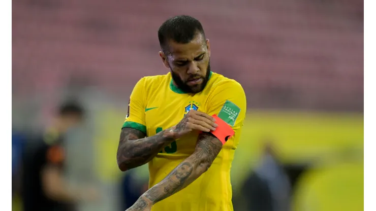 Foto: (Pedro Vilela/Getty Images) - Daniel Alves vai representar a Seleção Brasileira na Copa do Mundo no Catar
