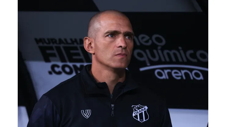 Foto: (Marcello Zambrana/AGIF) - Juca Antonello garante que o Ceará ainda acredita na permanência na Série A