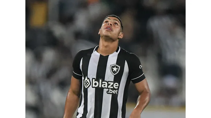 Foto: ( Thiago Ribeiro/AGIF) - Luis Henrique foi vendido pelo Botafogo por €8 milhões