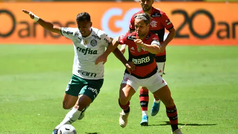 Foto: (Mateus Bonomi/AGIF) – Flamengo e Palmeiras disputaram a Supercopa do Brasil 2021