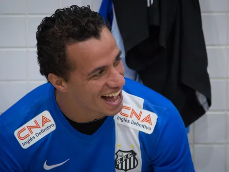 Dirigente aceita fechar com Damião e expõe 'única' exigência para assinar retorno ao Internacional