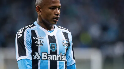 Foto: (Maxi Franzoi/AGIF) – Campaz pode estar de saída do Grêmio rumo ao México
