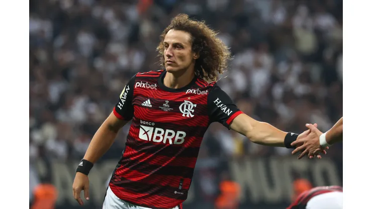 Foto: (Marcello Zambrana/AGIF) - David Luiz renovou seu contrato com o Flamengo até o fim de 2023