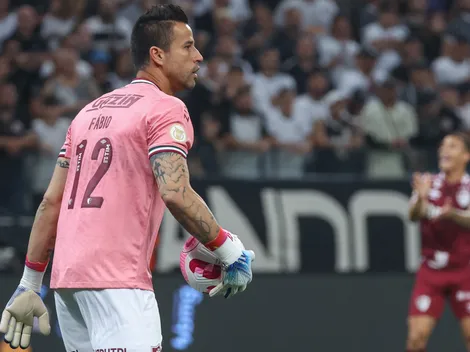 Bahia fecha com reserva de Fábio para 2023