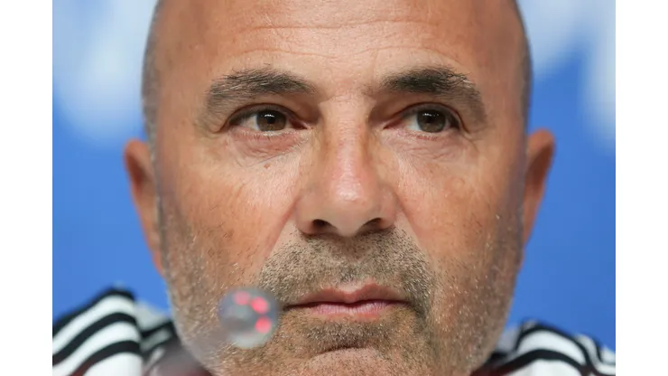 (Photo by Gabriel Rossi/Getty Images)- Jorge Sampaoli, técnico do Sevilla