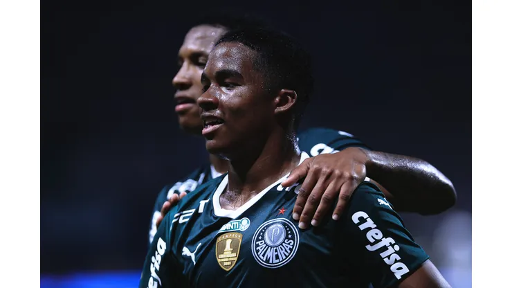 Foto: (Ettore Chiereguini/AGIF) - Endrick estreou entre os profissionais do Palmeiras no dia 6 de outubro