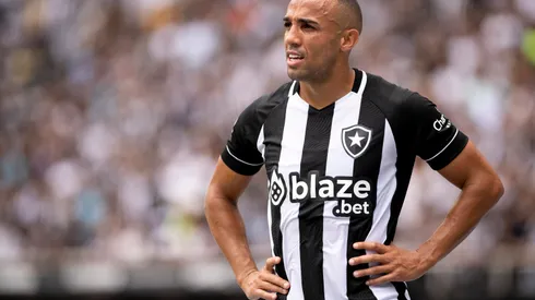 Foto: (Jorge Rodrigues/AGIF) – Marçal garantiu que o Botafogo tem objetivos maiores para 2023
