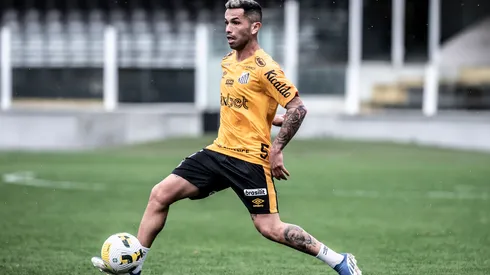 Foto: Ivan Storti/Santos FC – Tatuagem de Carabajal chama a atenção no Santos