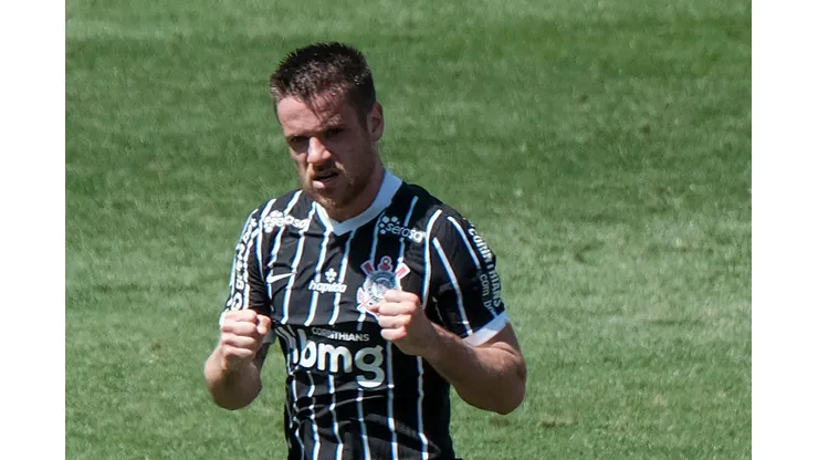 Foto: Marcello Zambrana/AGIF - Ramiro deve reforçar o Cruzeiro em 2023