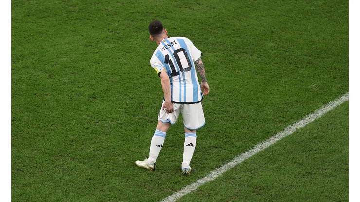 Photo by Julian Finney/Getty Images - Messi sentiu dores na posterior da coxa durante a vitória sobre a Croácia