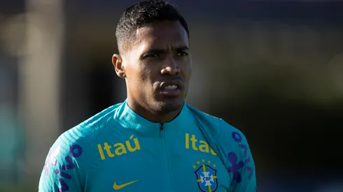Foto: Lucas Figueiredo/CBF – Alex Sandro se recupera de lesão no quadril