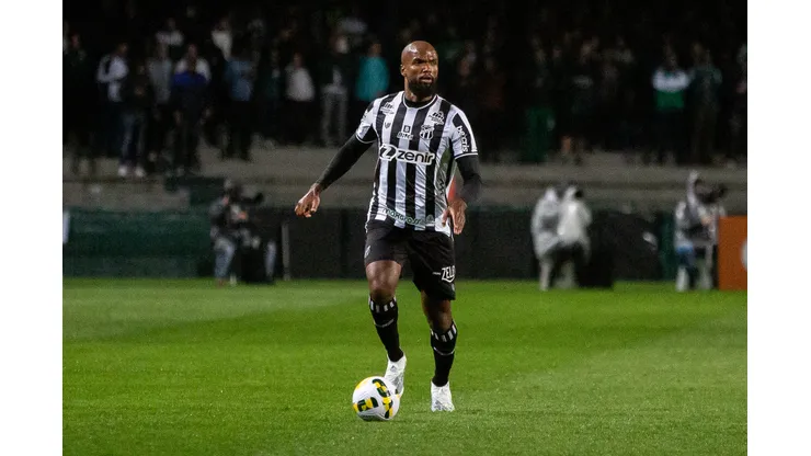 Foto: (Flickr Oficial Ceará/Divulgação) - Messias não é mais jogador do Ceará
