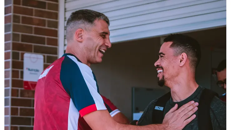 Foto: (Mateus Lotif/FEC) - Yago Pikachu vai trabalhar novamente com Juan Pablo Vojvoda no Fortaleza em 2023