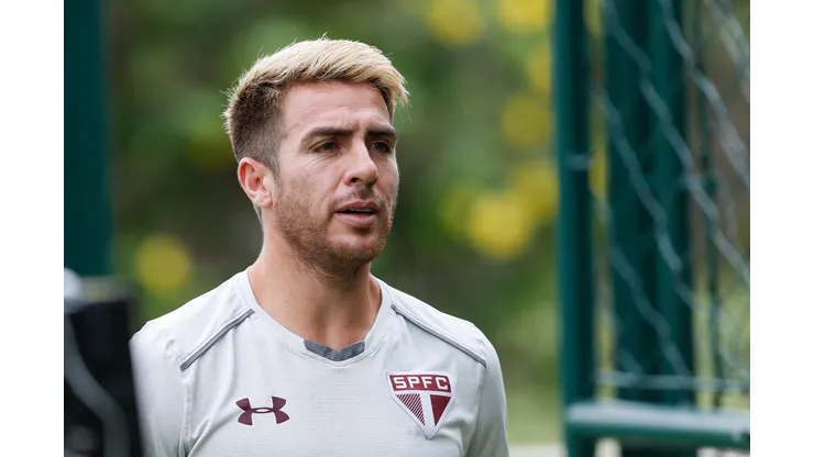 Foto: Marcello Zambrana/AGIF - Buffarini teve passagem pelo São Paulo