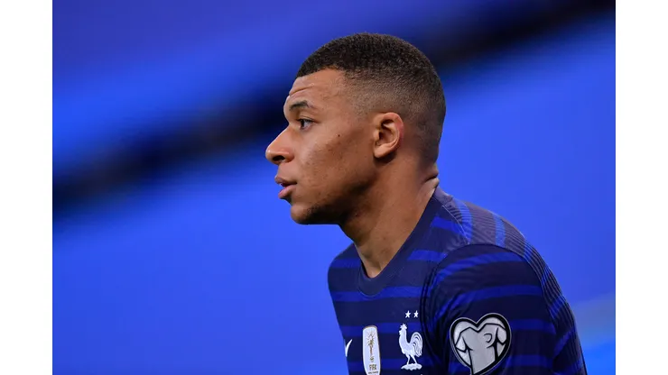 (Photo by Aurelien Meunier/Getty Images)- Mbappé
