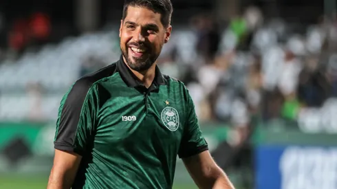 Robson Mafra/AGIF- António Oliveira, técnico do Coritiba