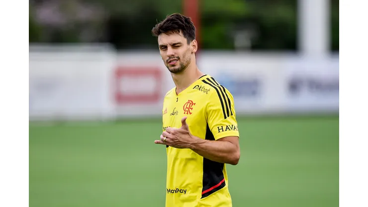 Foto: (Marcelo Cortes/Flamengo) - Rodrigo Caio foi relacionado para o próximo jogo do Flamengo