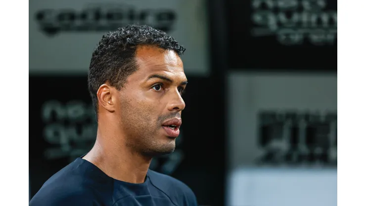 Marcello Zambrana/AGIF- Fernando Lázaro, técnico do Corinthians