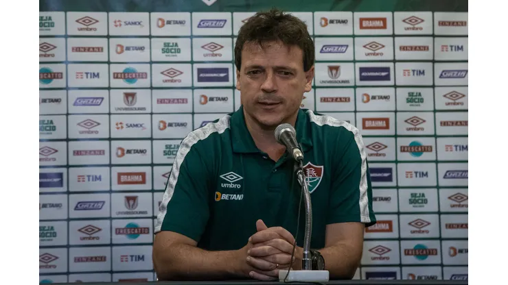 FOTO DE MARCELO GONÇALVES / FLUMINENSE FC - Fernando Diniz deve aproveitar base no profissional