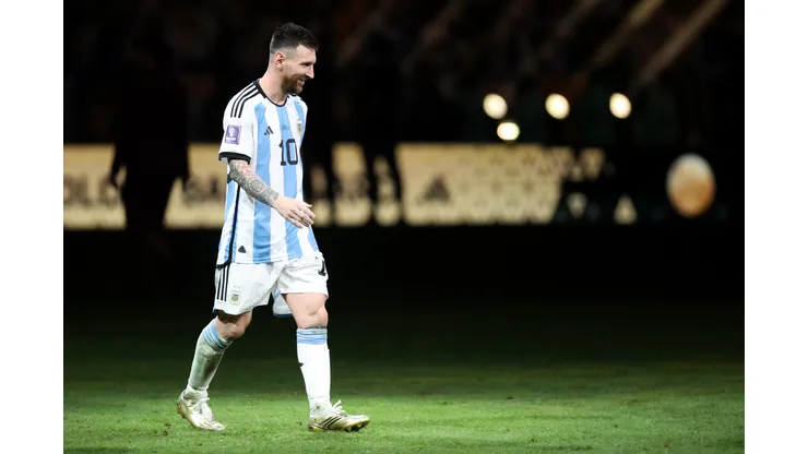 Julian Finney/ Getty Images- Messi, atacante do PSG