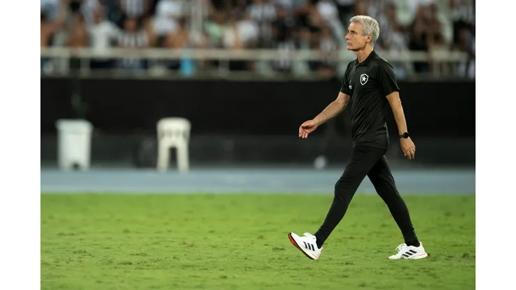 Jorge Rodrigues/AGIF- Luís Castro. técnico do Botafogo