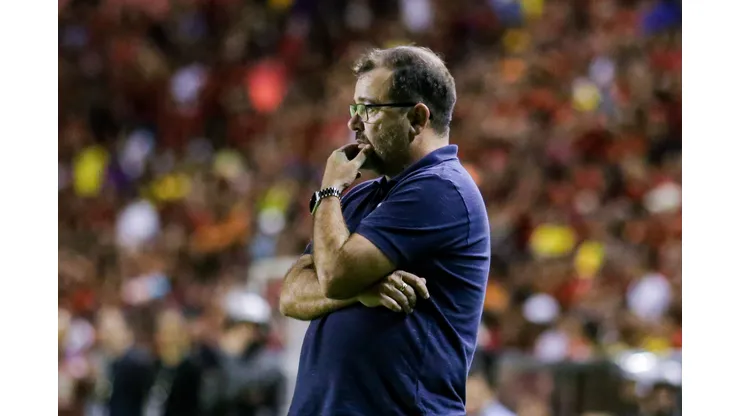 Foto: Rafael Vieira/AGIF - Enderson Moreira faz pedido para Yuri Romão