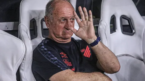 Foto: (Lucas Emanuel/AGIF) – Felipão exaltou o trabalho do Athletico em manter suas principais peças para 2023