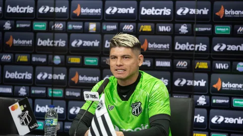 Foto: (Felipe Santos/Ceará SC) – Alfredo Aguilar foi apresentado pelo Ceará nesta quinta (5)