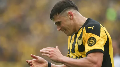 Photo by Ernesto Ryan/Getty Images – González negocia com o Botafogo