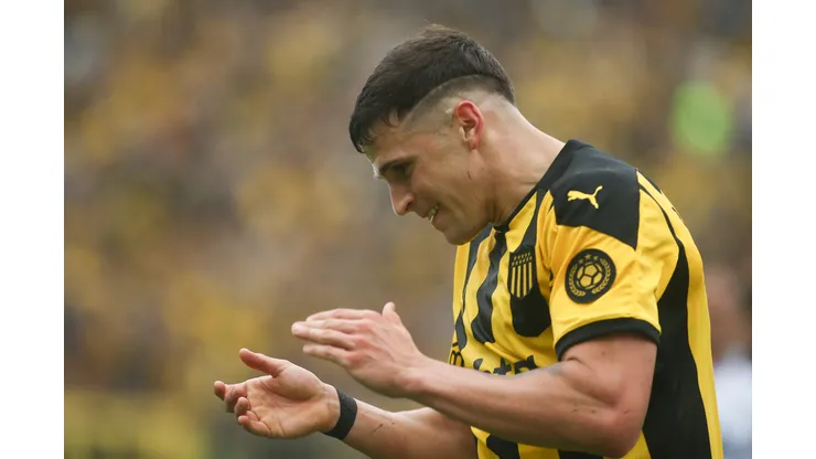 Photo by Ernesto Ryan/Getty Images - González negocia com o Botafogo