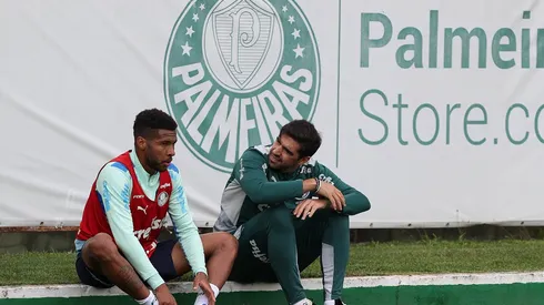 Foto: (Cesar Greco/Flickr Oficial Palmeiras) – Wesley comparou o trabalho de Abel Ferreira no Palmeiras com o de Paulo Pezzolano no Cruzeiro