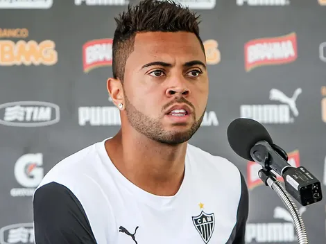 Torcida do Internacional 'dispara' sobre possível chegada de Rafael Carioca