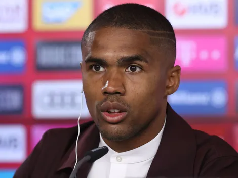 Direção chama no 'cara a cara' e impõe condições para o retorno de Douglas ao Grêmio