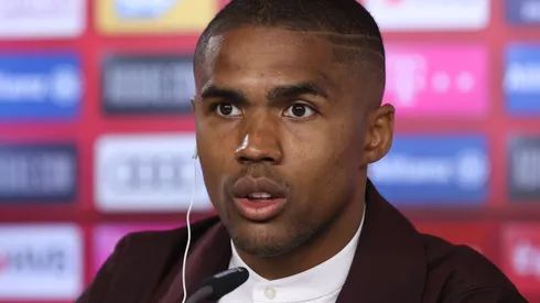 (Photo by Alexander Hassenstein/Getty Images for FC Bayern)- Douglas Costa