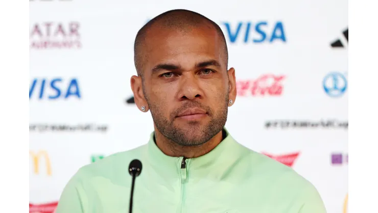 Foto: Getty Images. Daniel Alves toma decisão sobre futuro