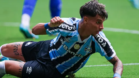 Foto: Maxi Franzoi/AGIF – Ferreira pode voltar a titularidade no Grêmio